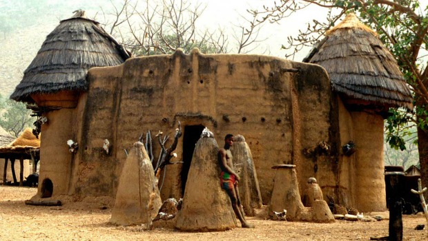  Traditional African Homes Inspire Modern Architecture 